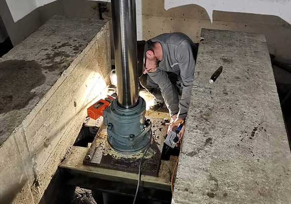 Hydraulischer Aufzug Dichtprüfung