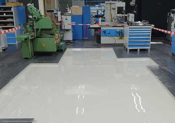 Erstellung WHG Wanne in Industriebetrieb